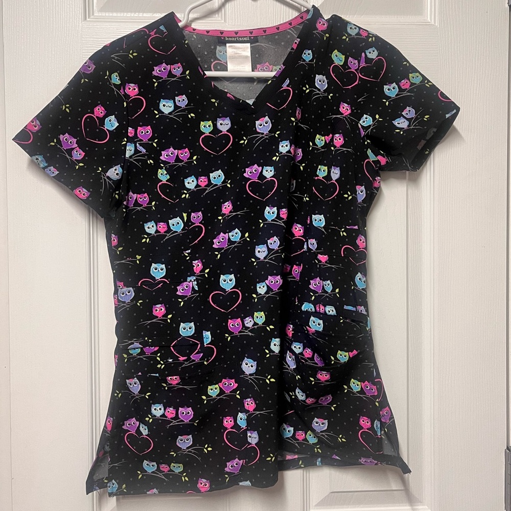 Super cute Heart and Soul scrub top
